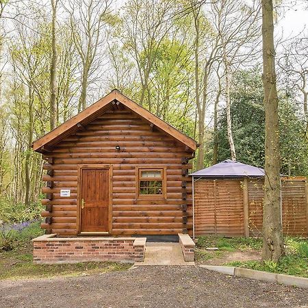 Redbrick Lodges Clipstone Экстерьер фото