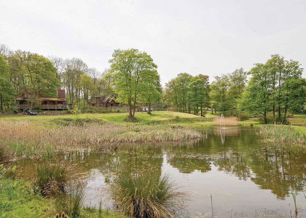 Redbrick Lodges Clipstone Экстерьер фото